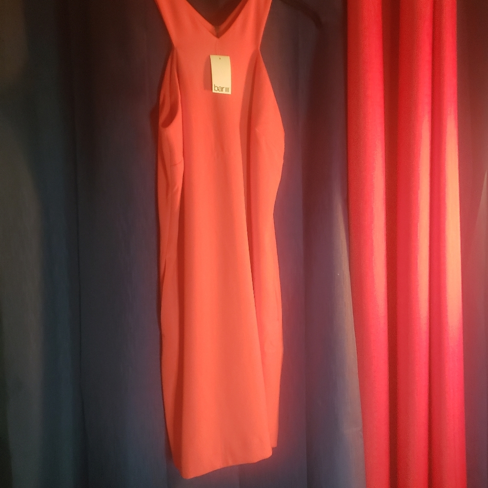 Dress - Picture 5 of 5